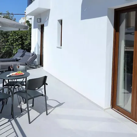 γιάννα 2*
